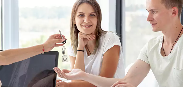 Why Choose Waunakee Home Buyers to Sell Your House Our Investors in Waunakee, WI?